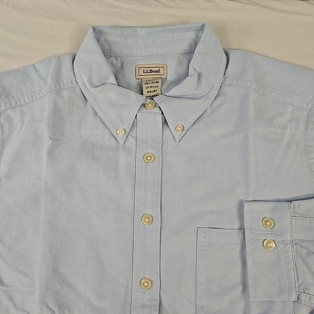 LL Bean Womens Oxford Size Large Petite Long Sleeve Light Blue Classic Cotton
